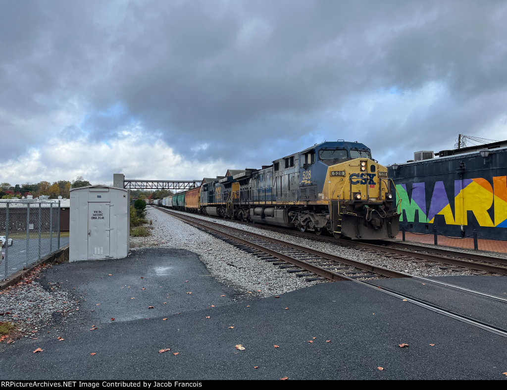 CSX 528